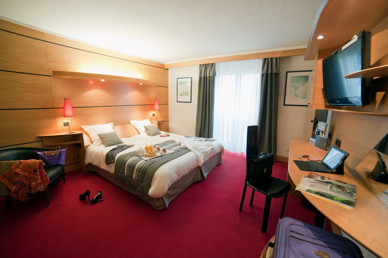 Hotel Les Vallees Labellemontagne La Bresse Kültér fotó